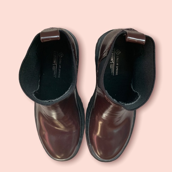 Call It Spring Chelsea Chunky Platform Boots - Picture 4 of 5